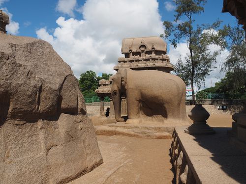 Mahabalipuram • Megalithische tempels: monolytische olifant ( India, Tamil Nadu )